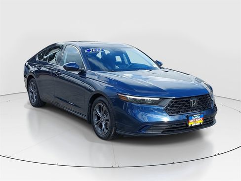 Used 2023 Honda Accord EX image 3