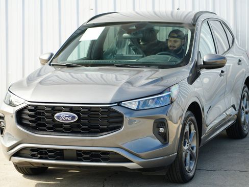 Used 2024 Ford Escape ST-Line Select w/ Tech Pack #1 image 42