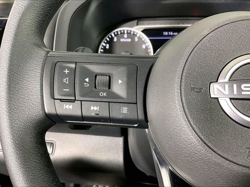 Certified 2025 Nissan Pathfinder S image 26