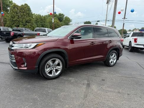 Used 2017 Toyota Highlander Limited AWD/4WD image 21