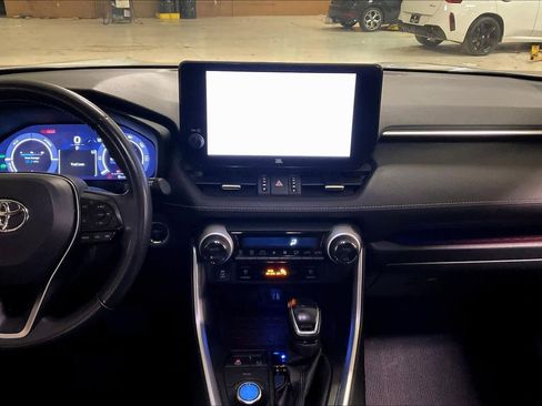 Used 2023 Toyota RAV4 Limited image 6