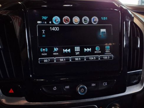 Used 2018 Chevrolet Traverse LT image 22