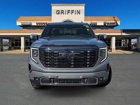 Used 2024 GMC Sierra 1500 Denali Ultimate AWD/4WD image 12