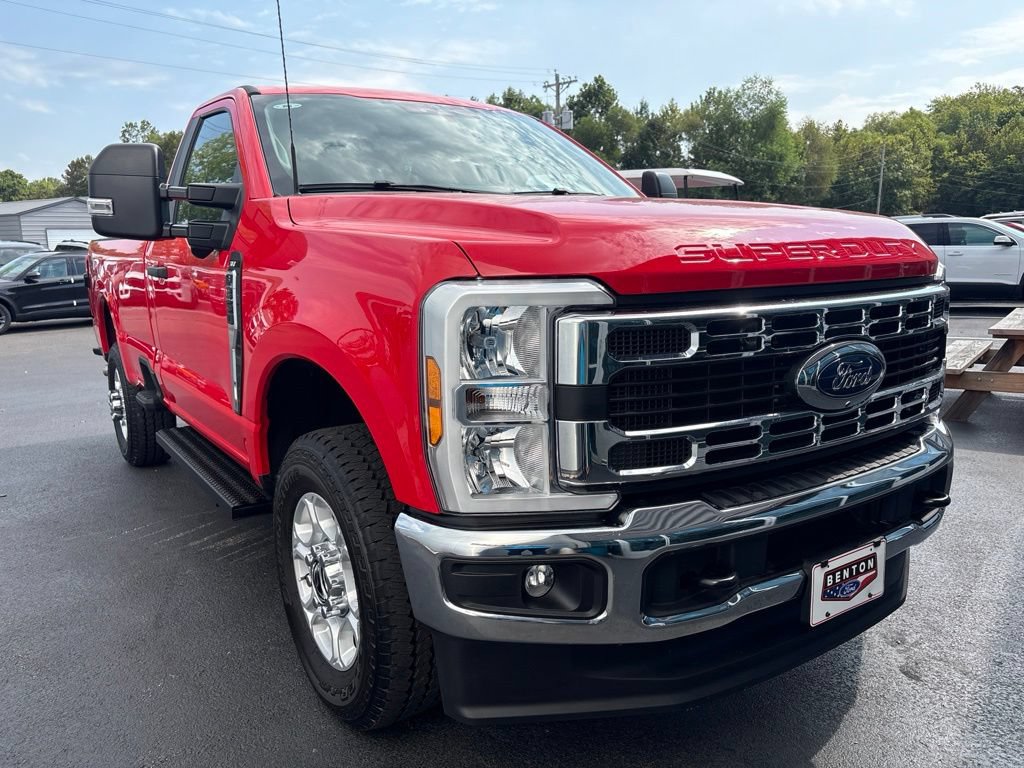 Used 2026 Ford F350 XLT w/ 360-Degree Camera Package AWD/4WD image 2