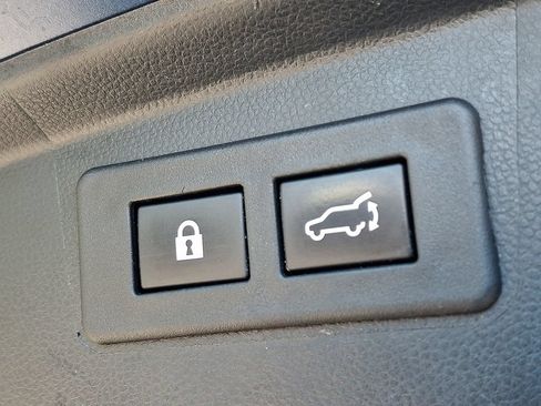 Used 2021 Subaru Outback Limited AWD/4WD image 29