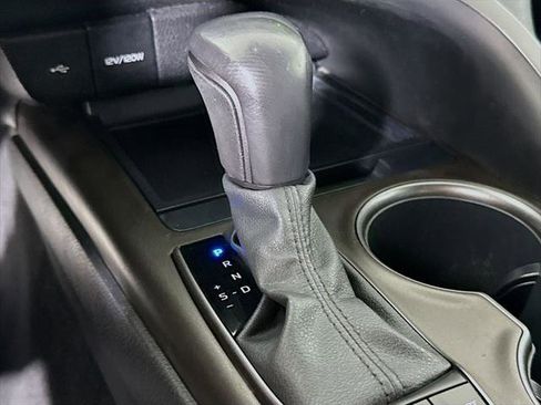 Certified 2022 Toyota Camry SE FWD image 10