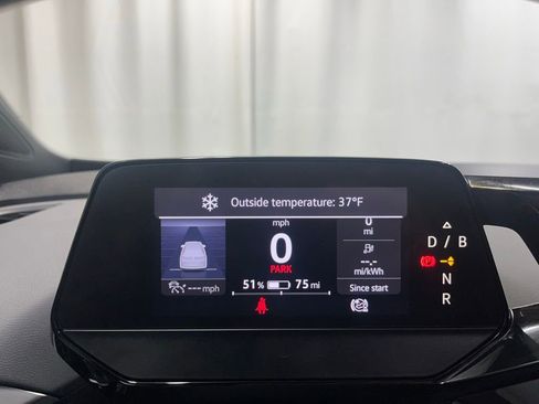 Certified 2022 Volkswagen ID.4 Pro image 20