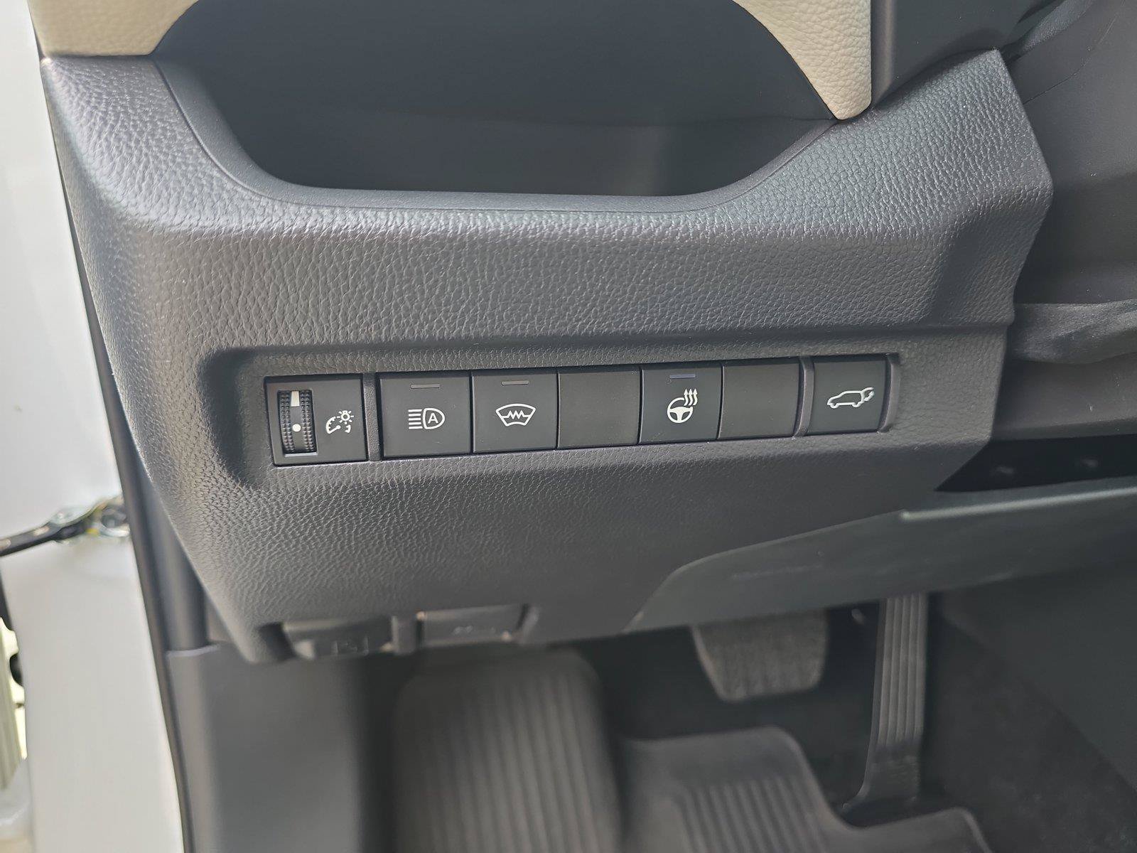 Used 2025 Toyota RAV4 XLE w/ Convenience Package AWD/4WD image 22