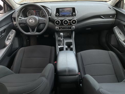 Used 2025 Nissan Sentra S image 21