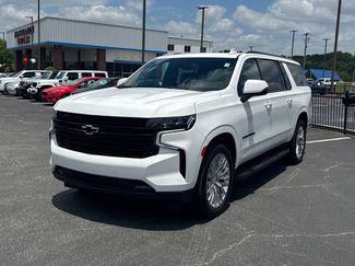 Used 2023 Chevrolet Suburban RST w/ Luxury Package AWD/4WD video 2