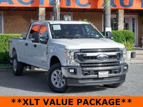 Used 2020 Ford F350 XLT w/ XLT Value Package AWD/4WD image 2