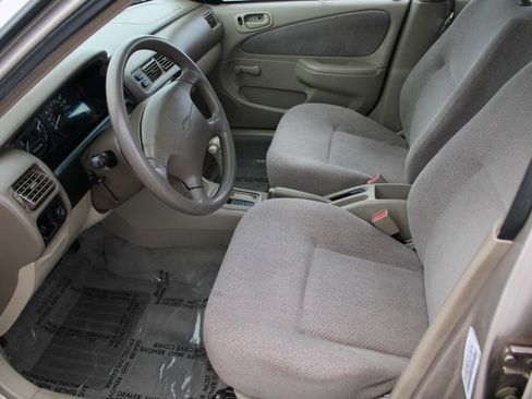 Used 2001 Chevrolet Prizm w/ Preferred Equipment Group 3 image 12