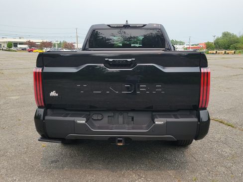 Used 2024 Toyota Tundra Limited AWD/4WD image 6