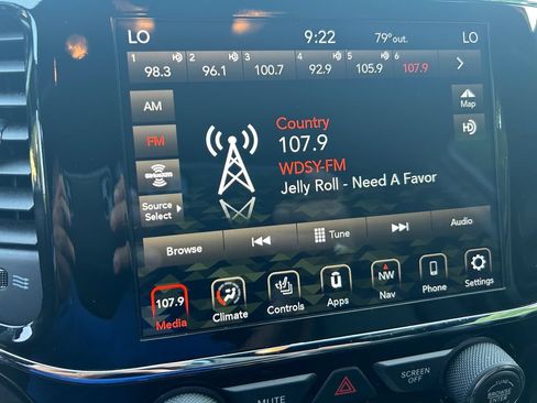 Certified 2022 Jeep Grand Cherokee Laredo X AWD/4WD image 19