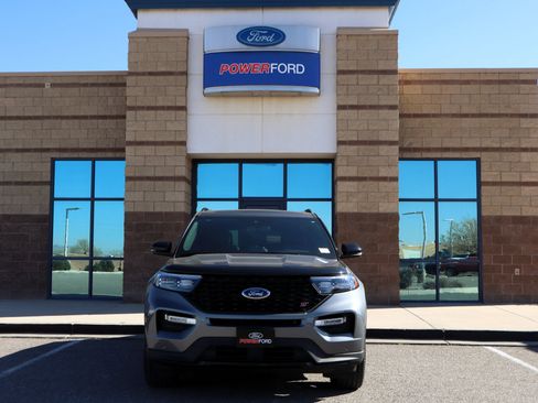 Certified 2024 Ford Explorer ST w/ Equipment Group 401A image 3