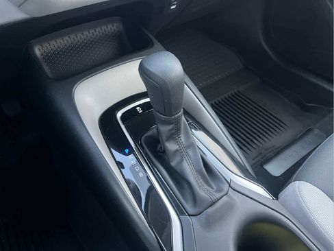 Used 2023 Toyota Corolla LE image 30