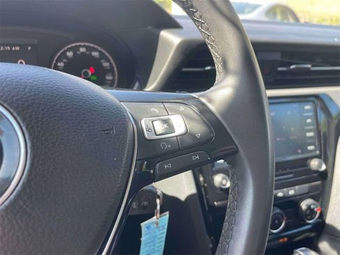 Used 2021 Volkswagen Passat 2.0T S image 21