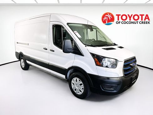 Used 2023 Ford E-Transit Medium Roof image 1