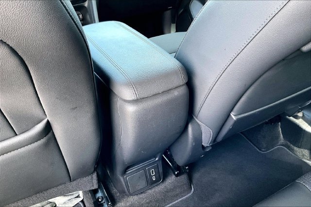 Used 2022 Buick Encore GX Select w/ Advanced Technology Package FWD image 25