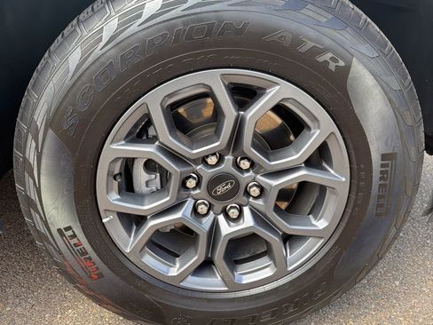 Used 2025 Ford Expedition Max Active RWD image 15