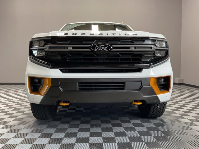 Used 2025 Ford Expedition Tremor AWD/4WD image 3