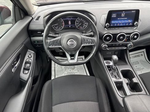 Used 2022 Nissan Sentra SV w/ Trunk Package image 3