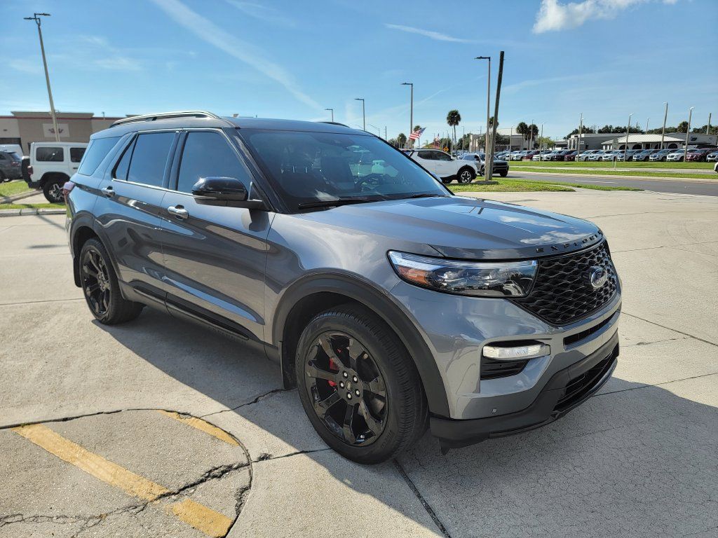Used 2024 Ford Explorer ST w/ Equipment Group 401A AWD/4WD image 7