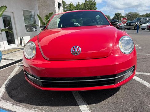 Used 2012 Volkswagen Beetle Turbo FWD image 4