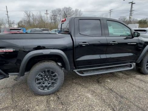 New 2026 Chevrolet Colorado Trail Boss AWD/4WD image 2