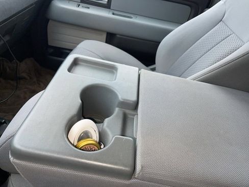 Used 2013 Ford F150 XLT w/ Luxury Equipment Group image 14