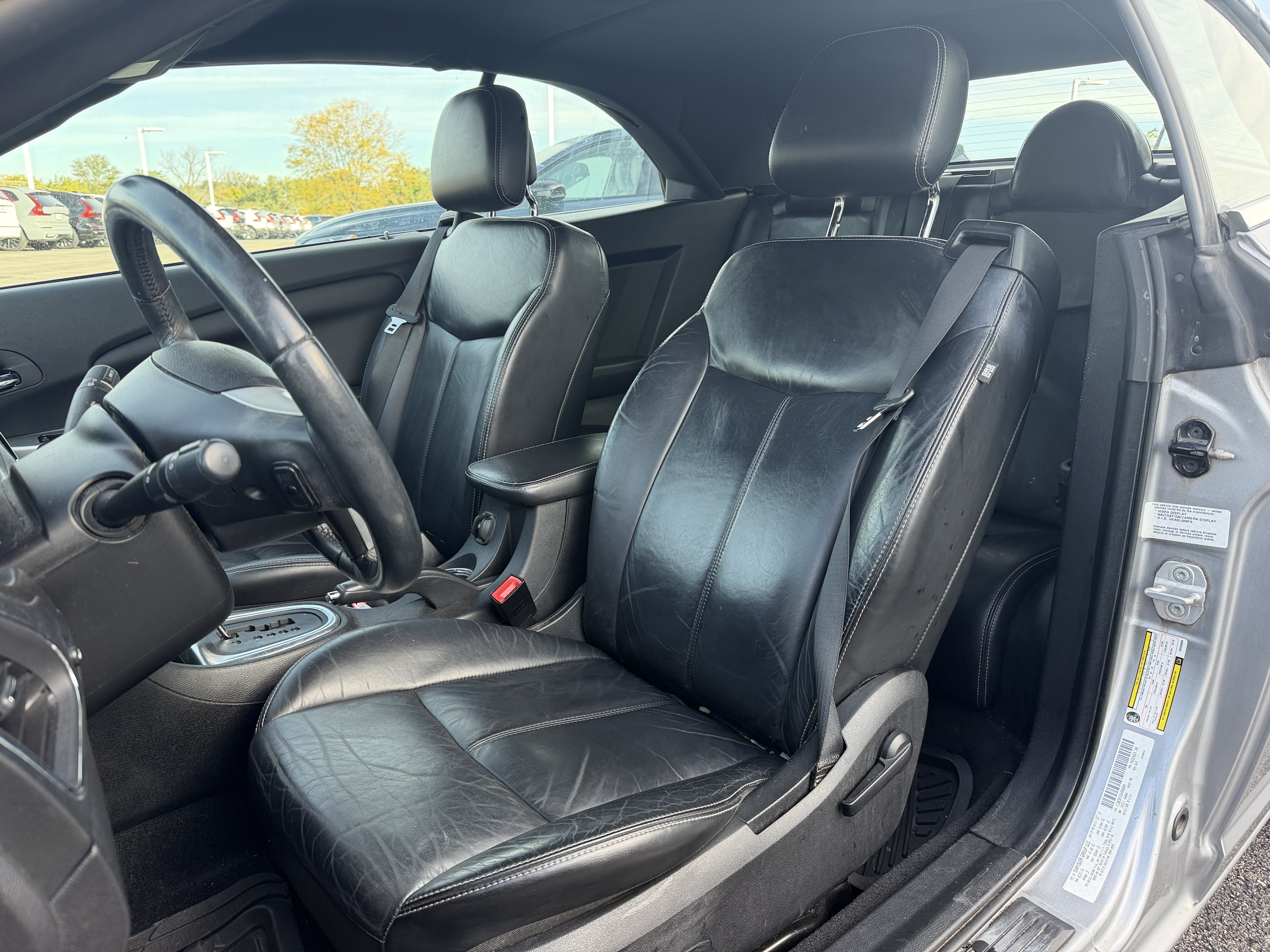 Used 2013 Chrysler 200 Limited FWD image 8