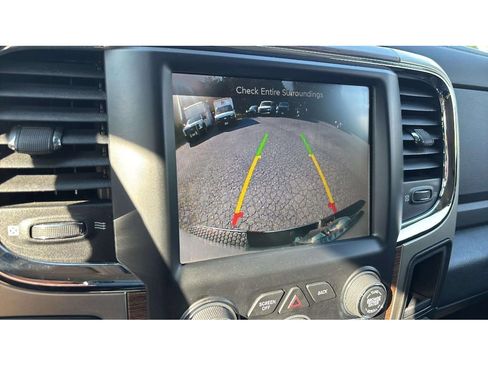 Used 2017 RAM 1500 Laramie w/ Convenience Group AWD/4WD image 17
