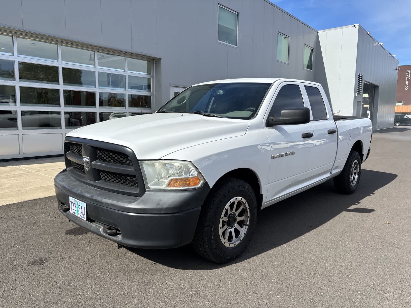 Used 2012 RAM 1500 ST w/ Remote Start & Security Group AWD/4WD image 9