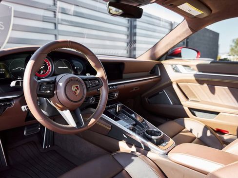 Used 2021 Porsche 911 Turbo S image 2