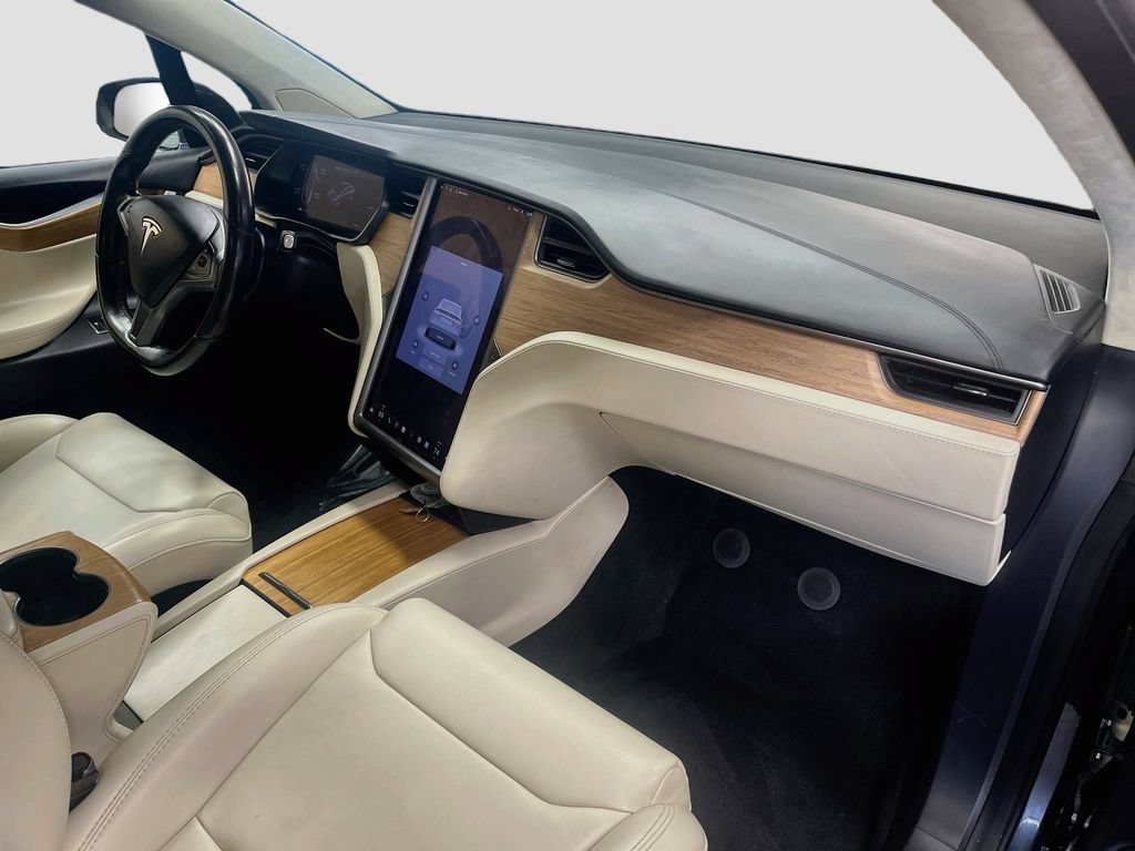 Used 2019 Tesla Model X AWD/4WD image 29