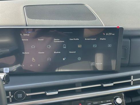 New 2026 Hyundai Santa Fe SE FWD image 12