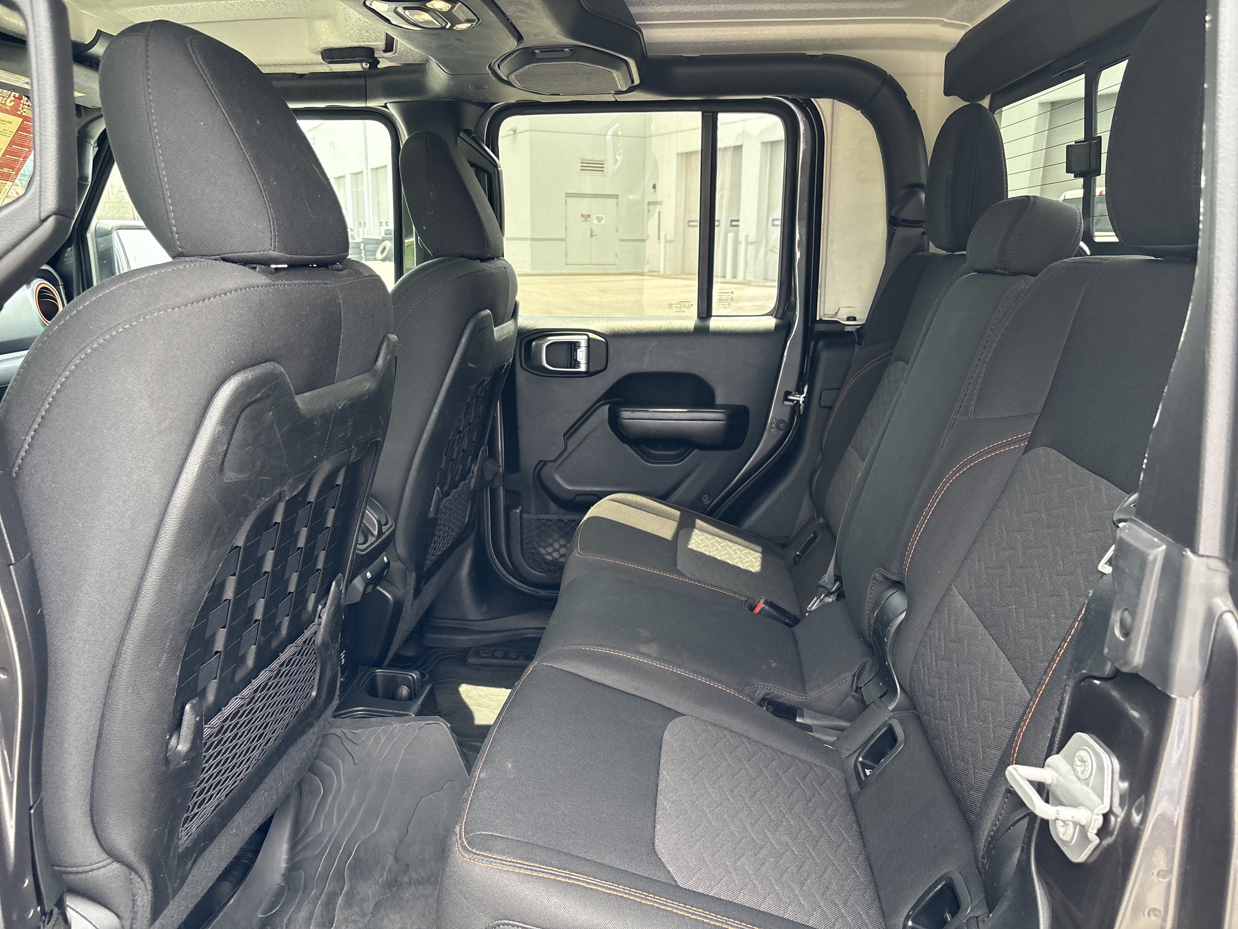 Used 2020 Jeep Gladiator Mojave AWD/4WD image 33