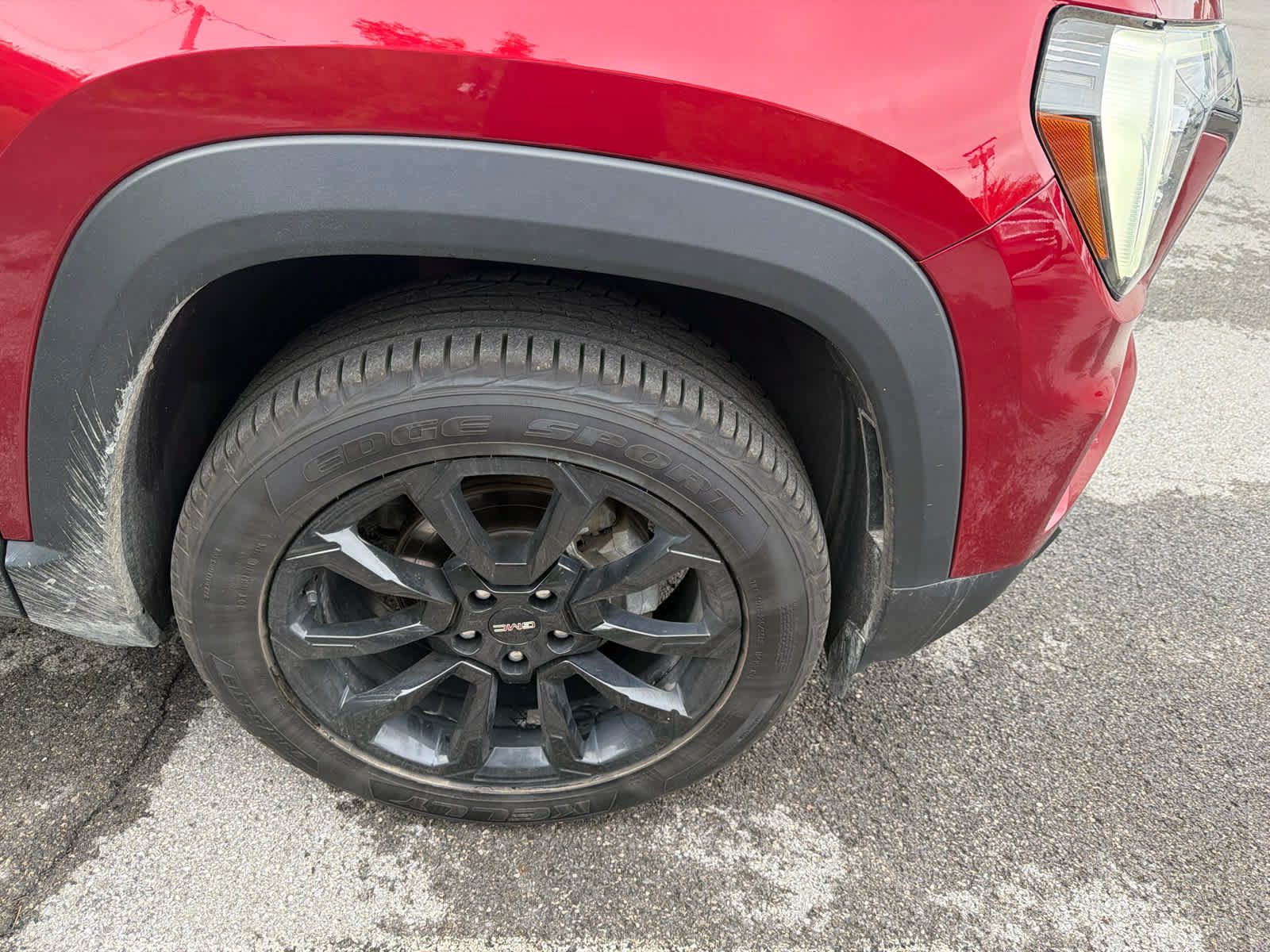 Used 2025 GMC Terrain Elevation w/ Black Edition AWD/4WD image 30