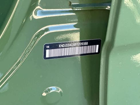 Used 2023 Kia Soul EX image 40