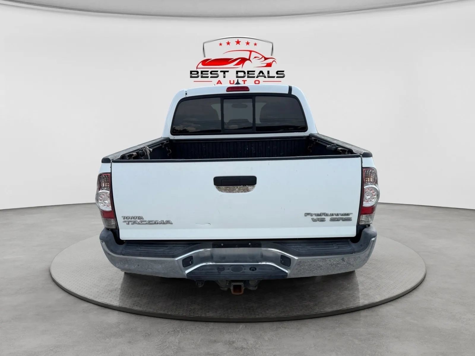 Used 2015 Toyota Tacoma PreRunner w/ SR5 Package RWD image 4