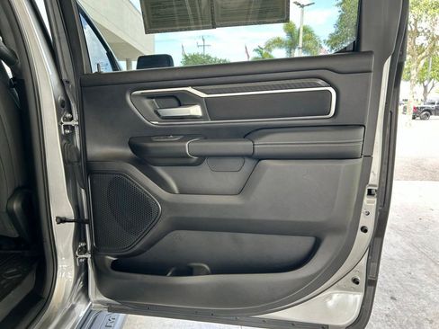 Used 2025 RAM 1500 Big Horn AWD/4WD image 32