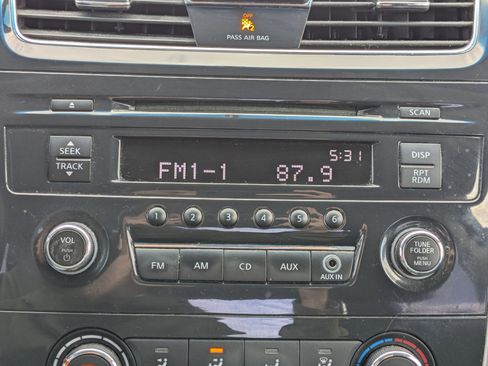 Used 2014 Nissan Altima 2.5 S FWD image 24