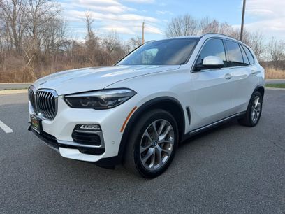 Used 2019 BMW X5 xDrive40i w/ Premium Package 2