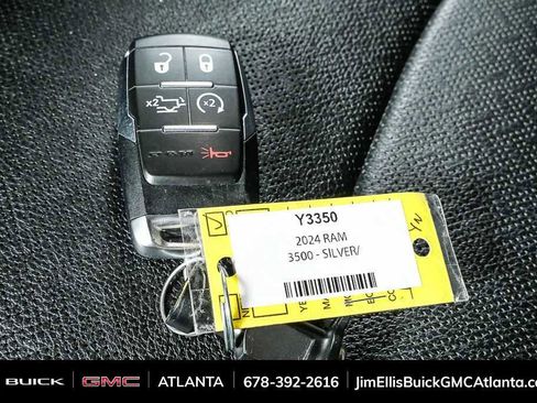 Used 2024 RAM 3500 Laramie w/ Night Edition image 36