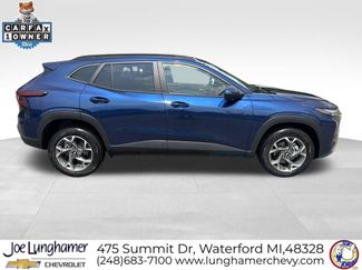 Used 2024 Chevrolet Trax LT w/ Driver Confidence Package FWD video 2