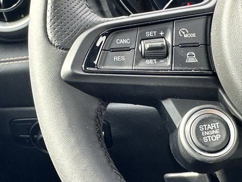 New 2025 Alfa Romeo Tonale w/ Premium Package image 20