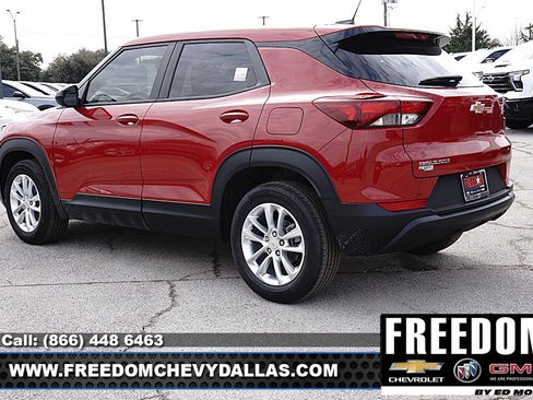 New 2026 Chevrolet TrailBlazer LS w/ LS Convenience Package FWD image 5