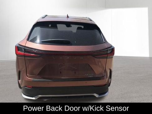 Used 2025 Lexus NX 350 F Sport AWD/4WD image 11