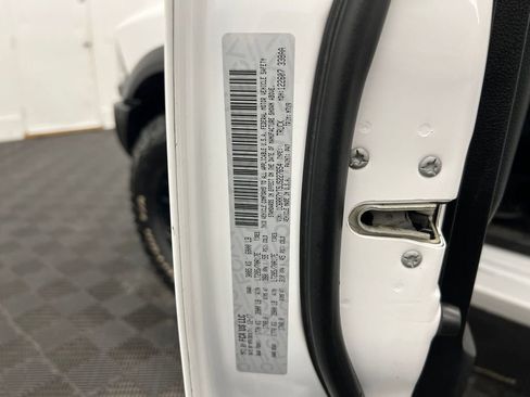 Used 2018 RAM 1500 Rebel w/ Luxury Group image 19