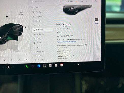 Used 2022 Tesla Model 3 Long Range AWD/4WD image 26